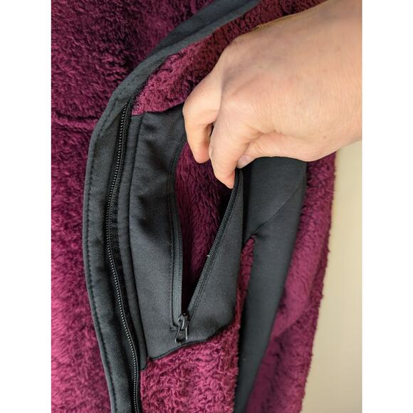 Columbia Burgundy Sherpa Fleece Full Zip Jacket Colorblock Womens L Gorpcore - Picture 6 of 9
